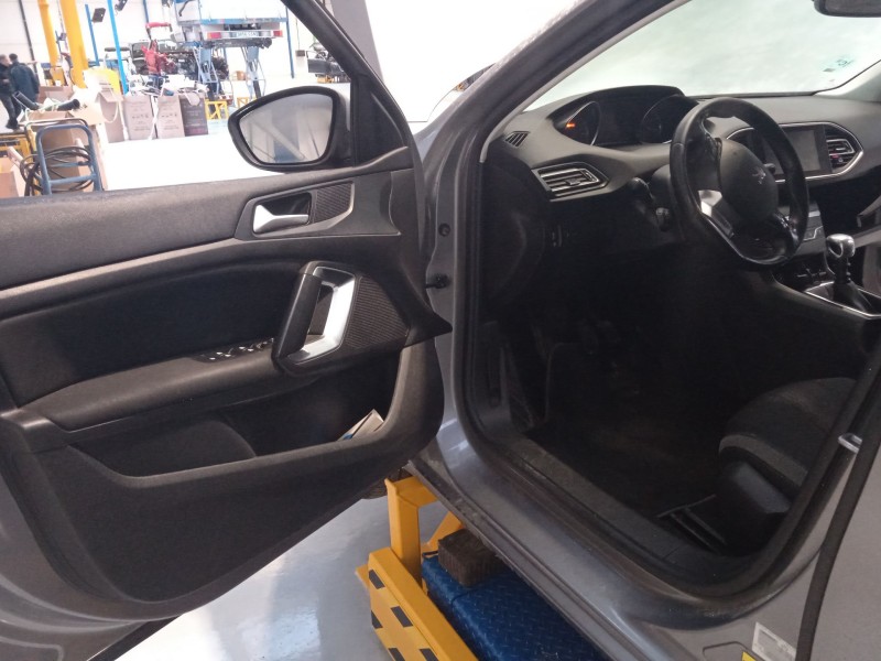 peugeot 308 ii (lb_, lp_, lw_, lh_, l3_) del año 2020