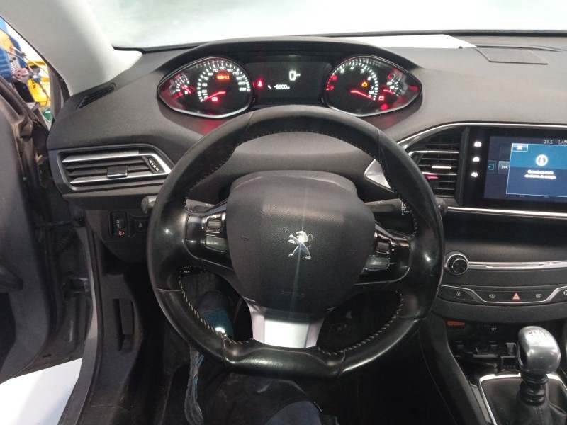 peugeot 308 ii (lb_, lp_, lw_, lh_, l3_) del año 2020