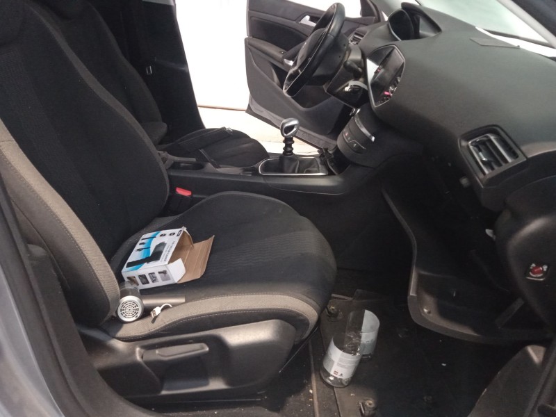 peugeot 308 ii (lb_, lp_, lw_, lh_, l3_) del año 2020