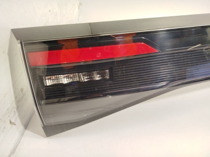 Recambio de piloto trasero central para volkswagen t-cross (c11, d31) 1.0 tsi referencia OEM IAM 2GM945093D  