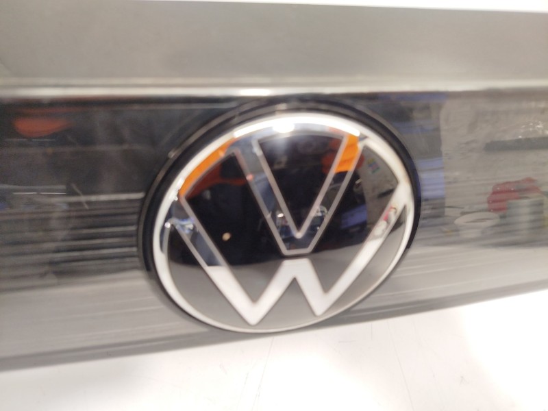 Recambio de piloto trasero central para volkswagen t-cross (c11, d31) 1.0 tsi referencia OEM IAM 2GM945093D  