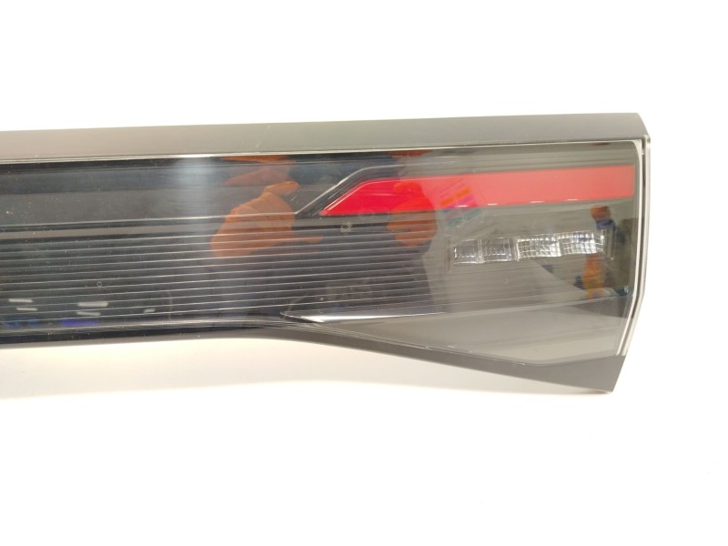 Recambio de piloto trasero central para volkswagen t-cross (c11, d31) 1.0 tsi referencia OEM IAM 2GM945093D  