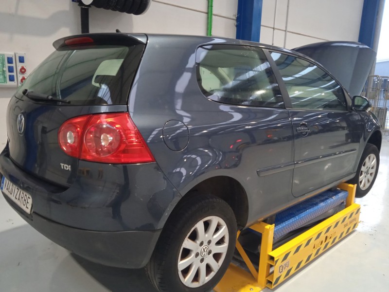 volkswagen golf v (1k1) del año 2007