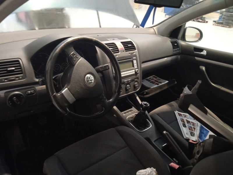 volkswagen golf v (1k1) del año 2007