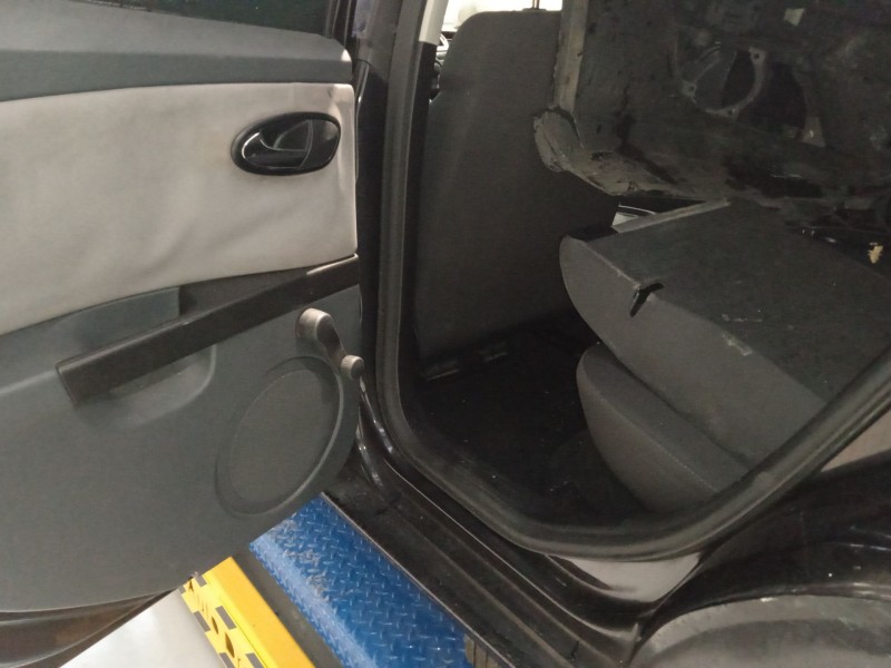 seat leon (1p1) del año 2008