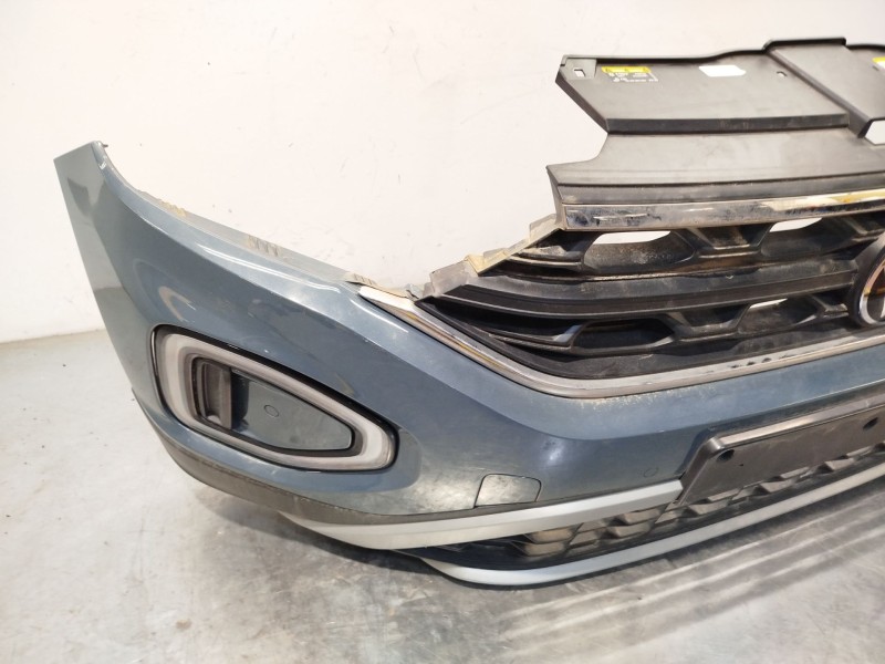 Recambio de paragolpes delantero para volkswagen t-roc (a11, d11) 1.0 tsi referencia OEM IAM 2GA807217QGRU 2GA805903K9B9 2GA8536