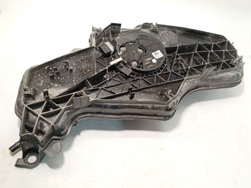 Recambio de deposito aditivo fap adblue para audi q2 (gab, gag) 2.0 tdi referencia OEM IAM 5WA131877R 5Q0131969G 