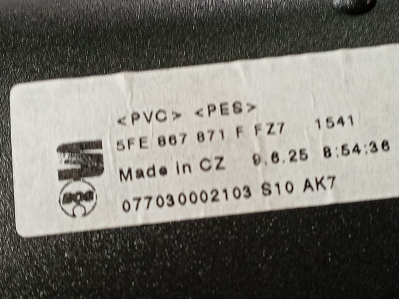 Recambio de bandeja trasera para cupra leon sportstourer (kl8, ku8, kud) 1.5 etsi referencia OEM IAM 5FE867871FFZ7  