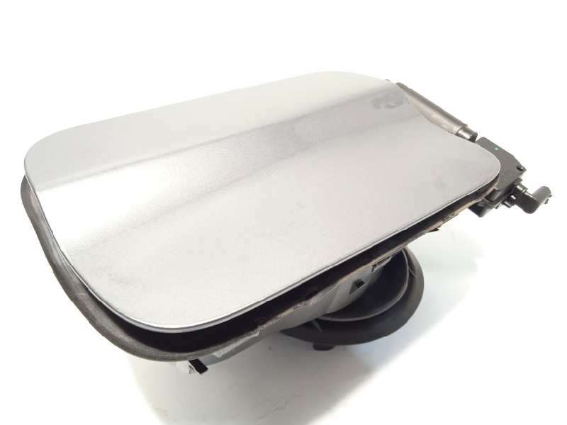 TAPA EXTERIOR COMBUSTIBLE 51177270821 7238086 7213035