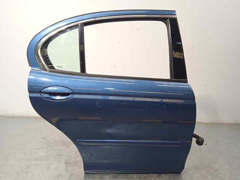 PUERTA TRASERA DERECHA C2S17666 C2S42631 1X43F24630AB