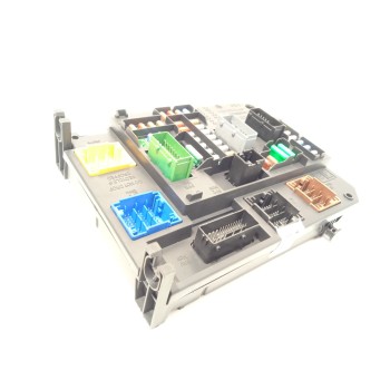 CAJA RELES / FUSIBLES 9664992380 1608181180 