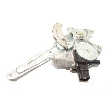 ELEVALUNAS TRASERO IZQUIERDO 61042AL010 