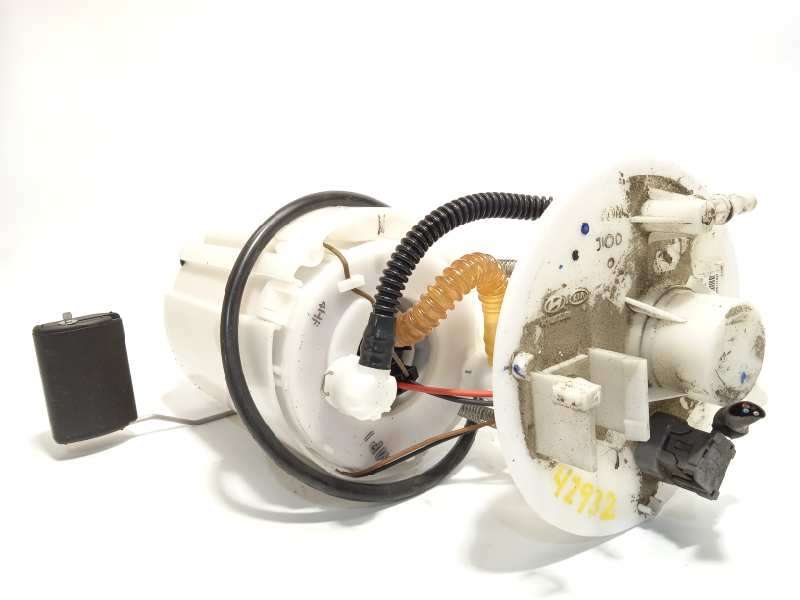 BOMBA COMBUSTIBLE 311101R200 