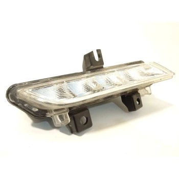 PILOTO DELANTERO DERECHO 266000411R 