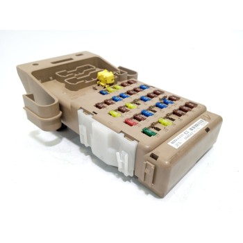 CAJA RELES / FUSIBLES 82201AJ000 