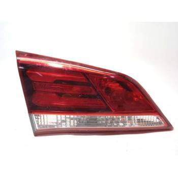 PILOTO TRASERO IZQUIERDO INTERIOR 924033Z600 