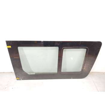 LUNA CUSTODIA DELANTERA DERECHA A9107351900 
