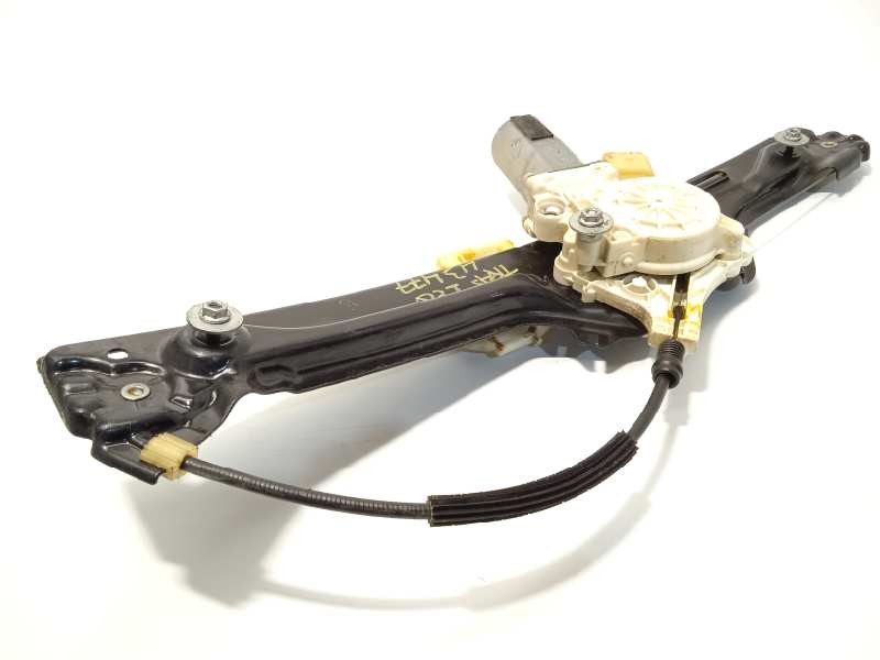 ELEVALUNAS TRASERO IZQUIERDO 6967261 0130821460 51357197303