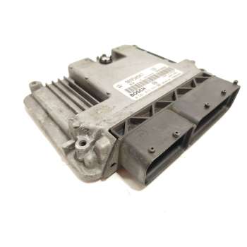 CENTRALITA MOTOR UCE 96950947 0281015569