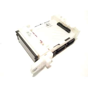 CAJA RELES / FUSIBLES 82730K0060 