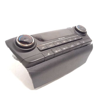 Recambio de mando climatizador para hyundai tucson 2.0 crdi cat referencia OEM IAM 97250D7230TRY  