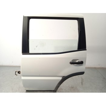 Recambio de puerta trasera izquierda para nissan terrano ii (r20) 2.7 tdi 4wd referencia OEM IAM 821017F630  