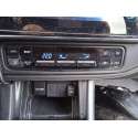 TOYOTA AURIS TOURING SPORTS (E18)