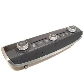 MANDO CLIMATIZADOR 8V0820043AM 