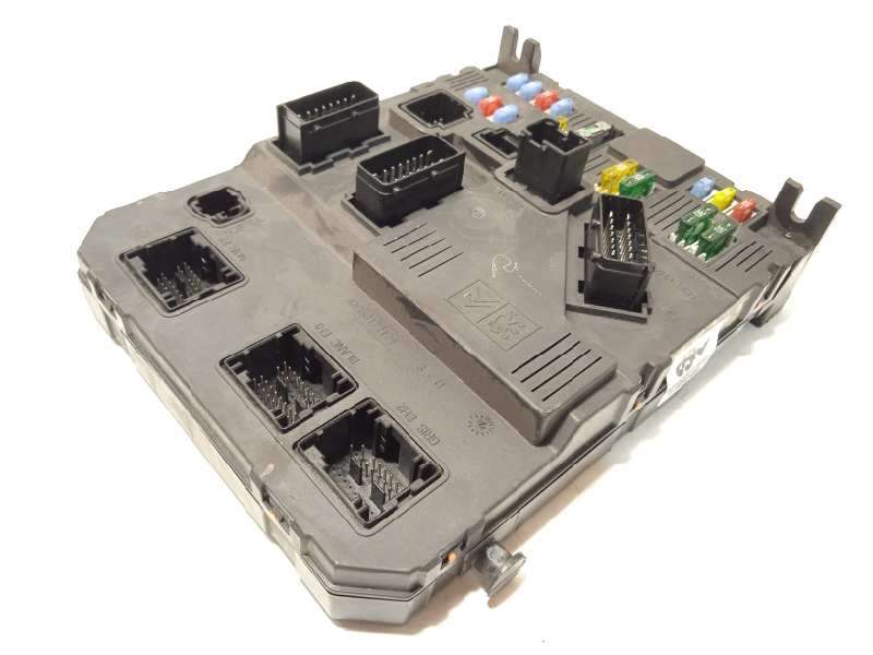 CAJA RELES / FUSIBLES 9662463480 6580FW 