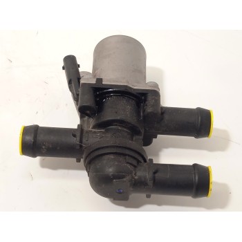 Recambio de valvula intercambio de calefaccion para lynk & co 01 phev referencia OEM IAM 8888038596 31461924 
