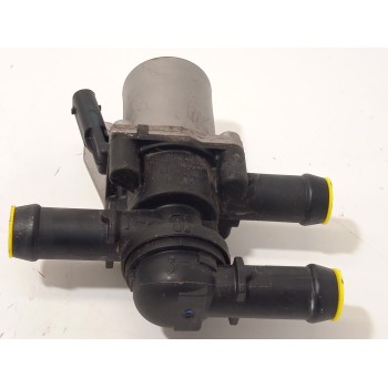Recambio de valvula intercambio de calefaccion para lynk & co 01 phev referencia OEM IAM 8888038596 31461924 