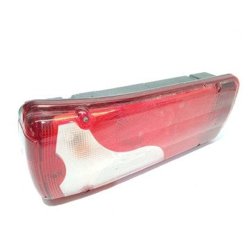 PILOTO TRASERO IZQUIERDO A9068200464 