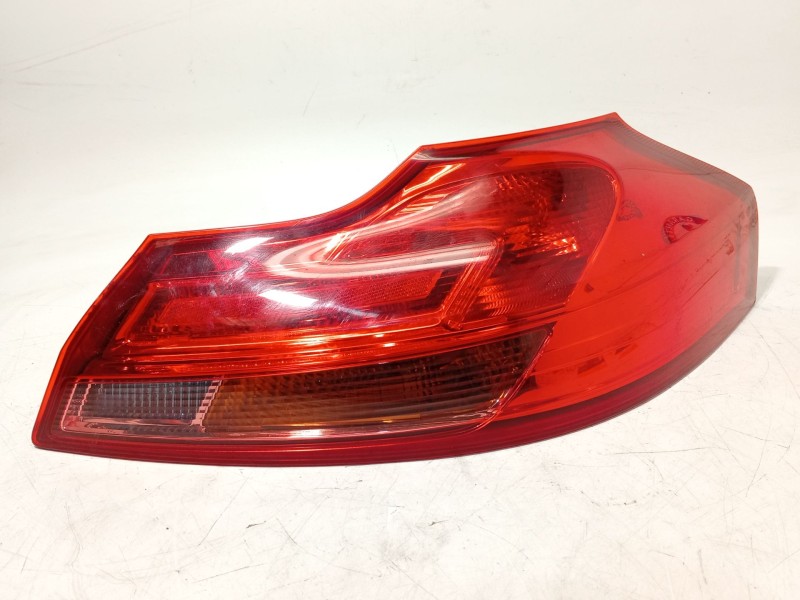 PILOTO TRASERO DERECHO 13226857 