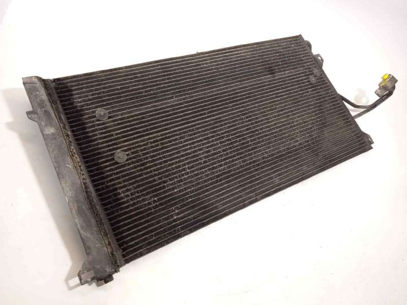 CONDENSADOR / RADIADOR AIRE ACONDICIONADO 4L0260401A 4L0260401ABH5