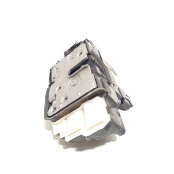 CERRADURA PUERTA DELANTERA DERECHA 31440390 