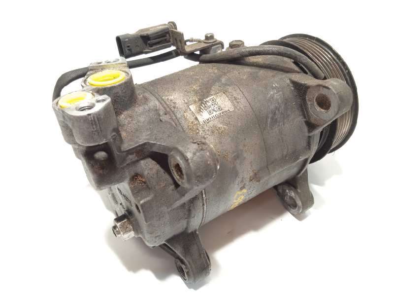 COMPRESOR AIRE ACONDICIONADO 64526826879 64526826880 