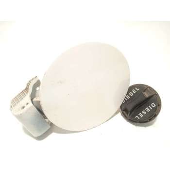 TAPA EXTERIOR COMBUSTIBLE 695102Y000 