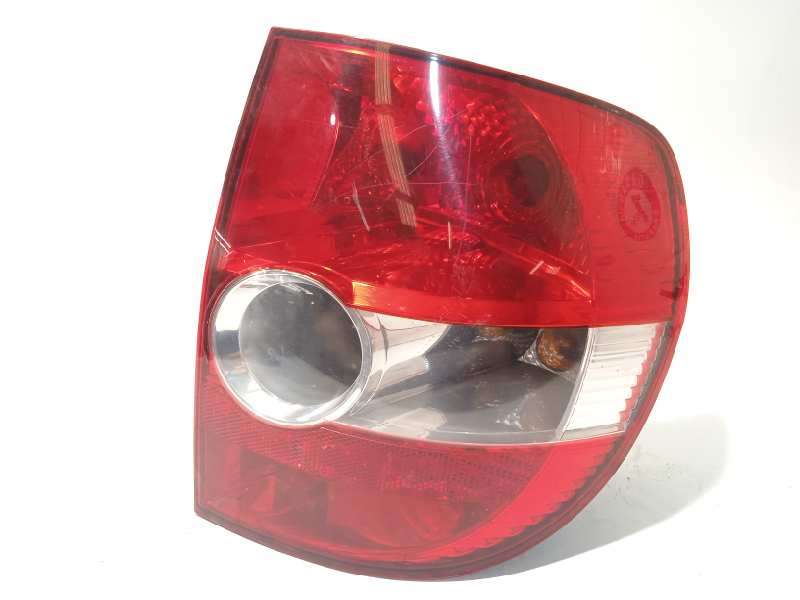 PILOTO TRASERO DERECHO 5Z0945096A 
