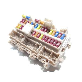 CAJA RELES / FUSIBLES 4KJ0A 243504KJ0A 