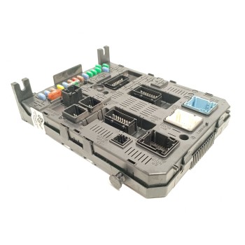 CAJA RELES / FUSIBLES 281201930B 657064 28120836