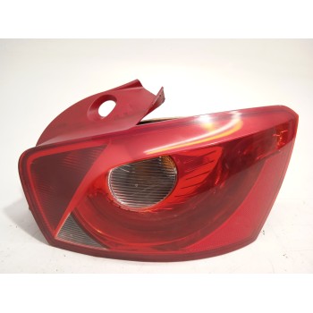 PILOTO TRASERO DERECHO 6J4945096G 