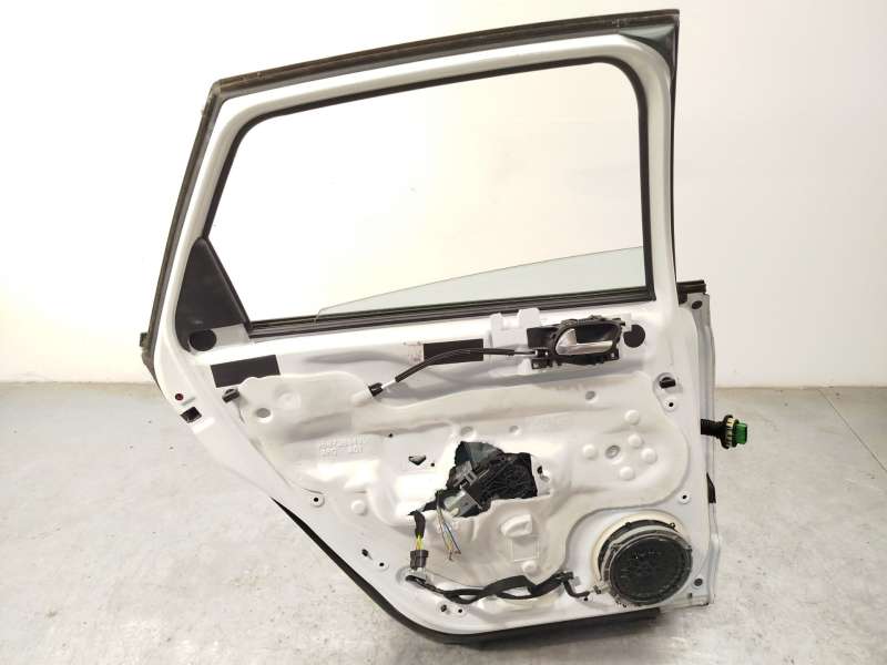 Recambio de puerta trasera izquierda para citroën c4 ii (nc_) 1.6 bluehdi 120 referencia OEM IAM 9006R9 - Blanco 5