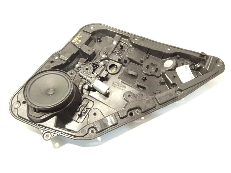 ELEVALUNAS TRASERO DERECHO A1767300279 A2469063200