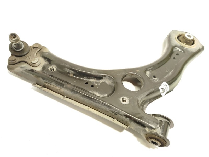 BRAZO SUSPENSION INFERIOR DELANTERO DERECHO 2Q0407152D 