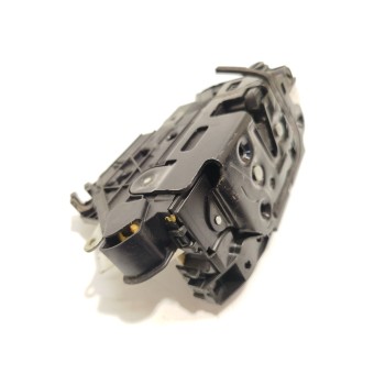 CERRADURA PUERTA TRASERA DERECHA 5N0839016D 