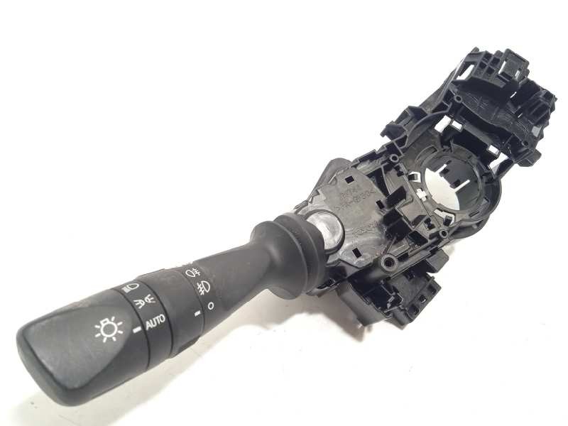 MANDO LUCES 4720017J437 8414047200