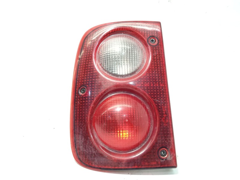 PILOTO TRASERO IZQUIERDO AMR4002 