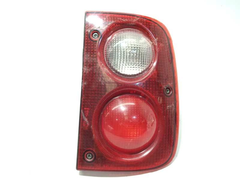 PILOTO TRASERO DERECHO AMR4003 XFB500140