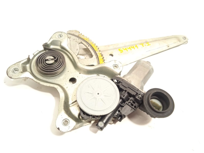 ELEVALUNAS TRASERO IZQUIERDO 8572058010 0620401770