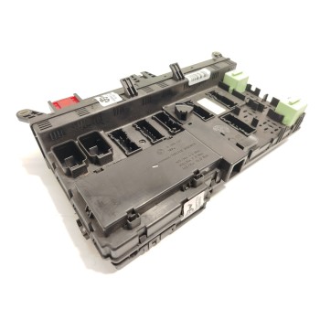 CAJA RELES / FUSIBLES 6907395 61136907395 